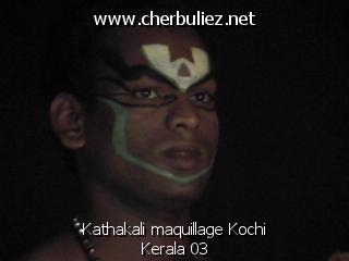 légende: Kathakali maquillage Kochi Kerala 03
qualityCode=raw
sizeCode=half

Données de l'image originale:
Taille originale: 129911 bytes
Heure de prise de vue: 2002:02:23 13:49:12
Largeur: 640
Hauteur: 480
